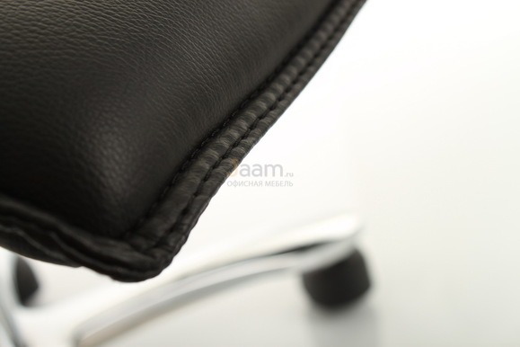 Кресло Aim Co